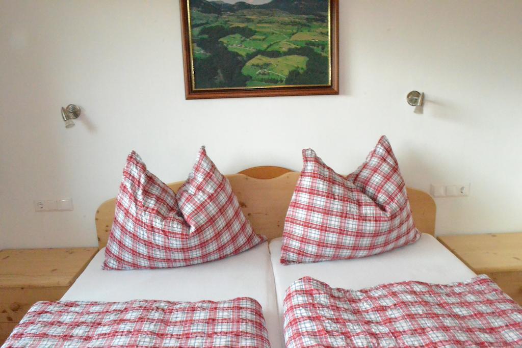 Grossummerstall Apartment Mittersill Phòng bức ảnh